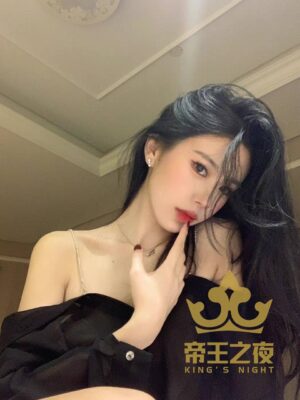 伦敦留学生 coco